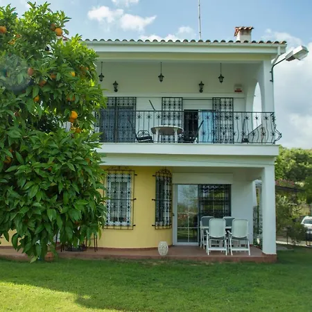 The L Néa Péramos