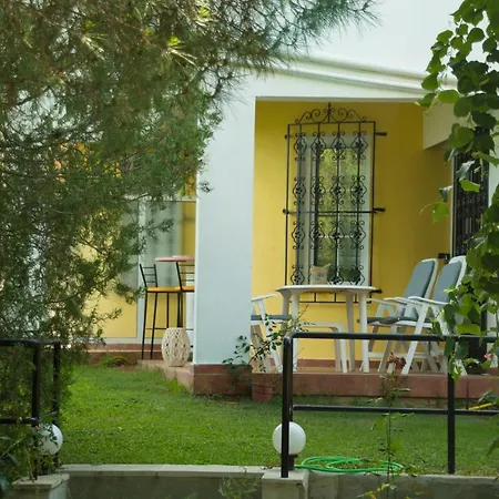 Villa The L